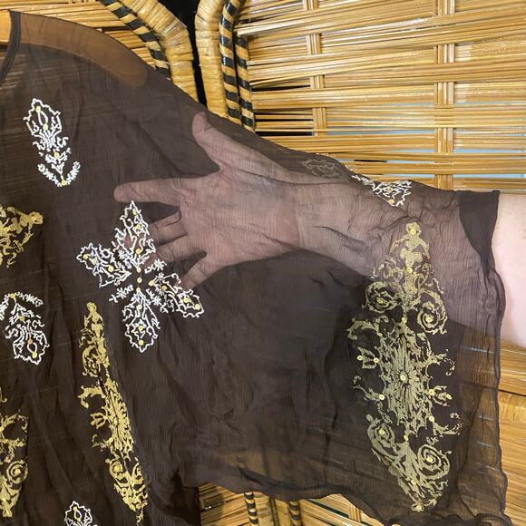 Karen Kane 100% Silk Sheer Blouse Boho Gold Baroque Print Top Size Small - Picture 9 of 9